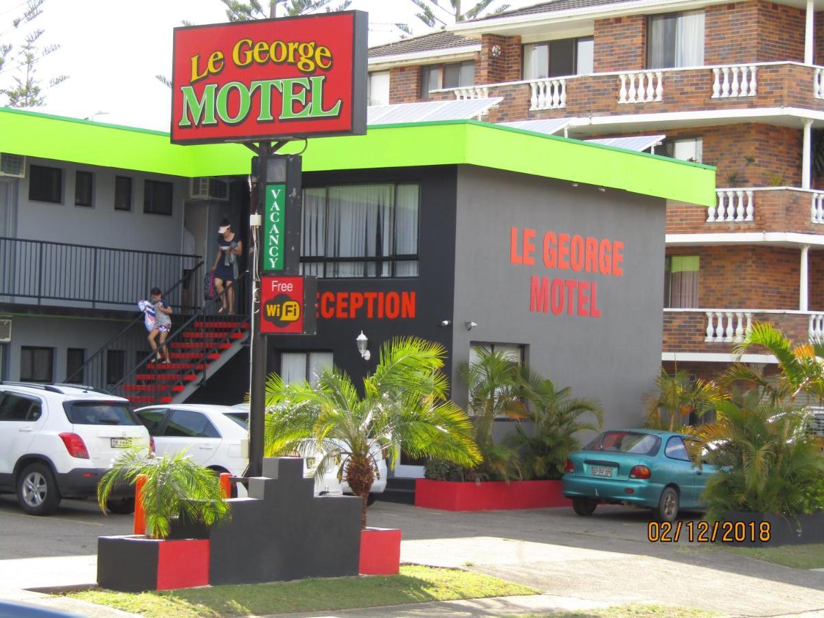 Le George Motel Порт-Маккуорі Екстер'єр фото